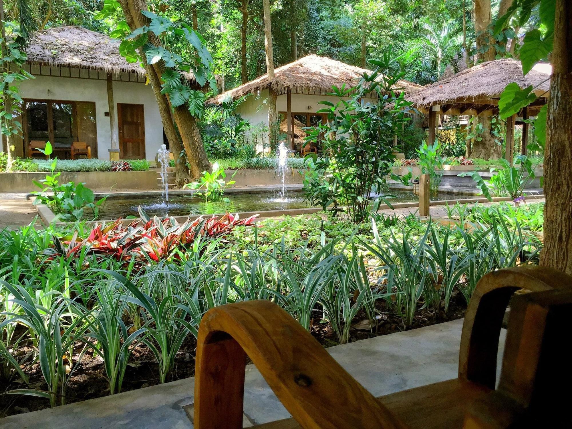 Mooban Talay Resort Koh Samet Exterior photo
